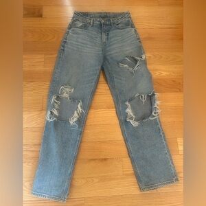 Womens high rise baggy/mom jeans